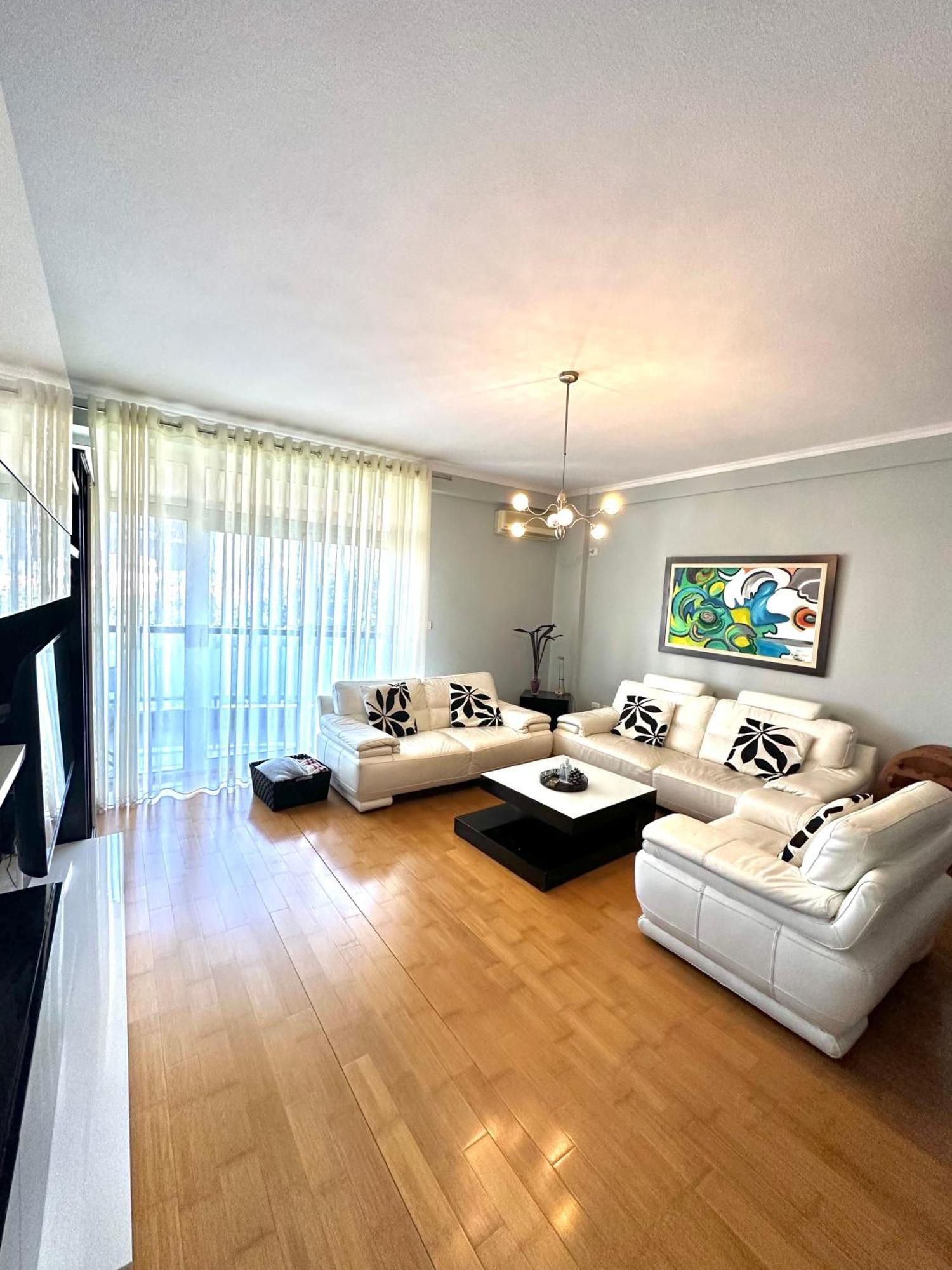 Central Inn Home Tirana Extérieur photo
